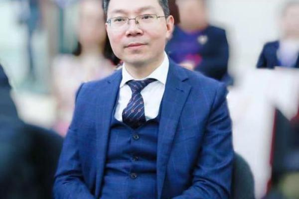 姓韦的名人-名人大全-姓名学-华易算命网姓名 姓韦的名人-名人大全-姓名学-华易算命网姓名